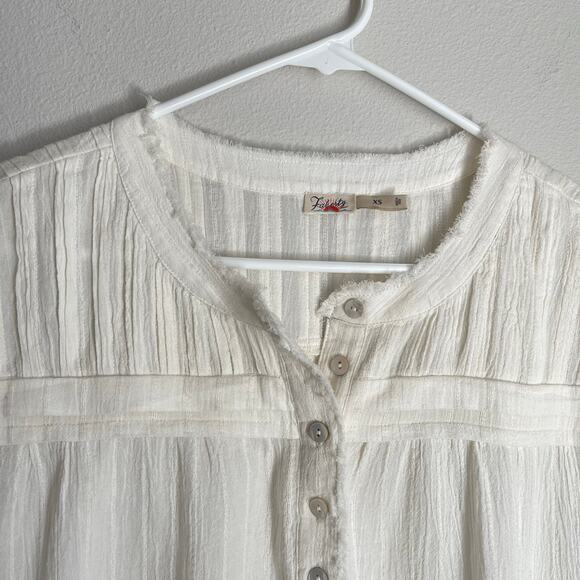 Faherty Ellsworth Pintuck Fringe Edge Top Cream White (XS) - Picture 4 of 9